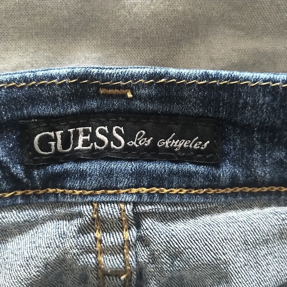 Size 28 Guess Los Angeles Skinny Jeans - Picture 10 of 10